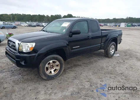 2009 Toyota Tacoma Prerunner V6 z USA, uszkodzony, nr VIN 5TETU62N89Z657252